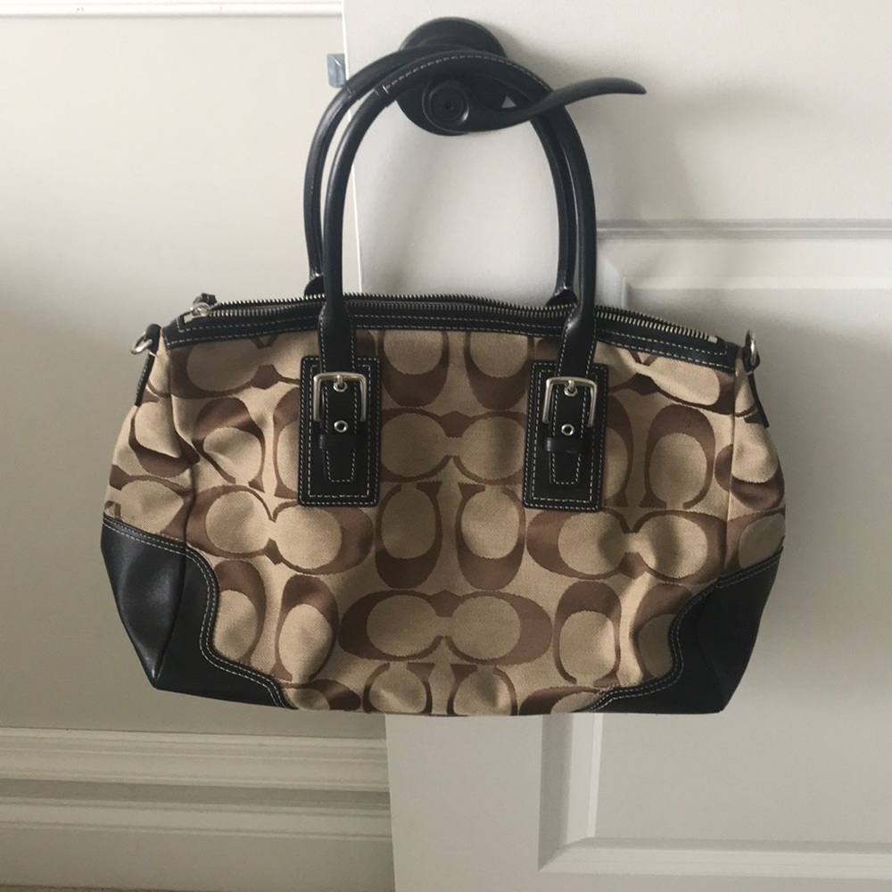 Authentic coach jacquard purse in brown